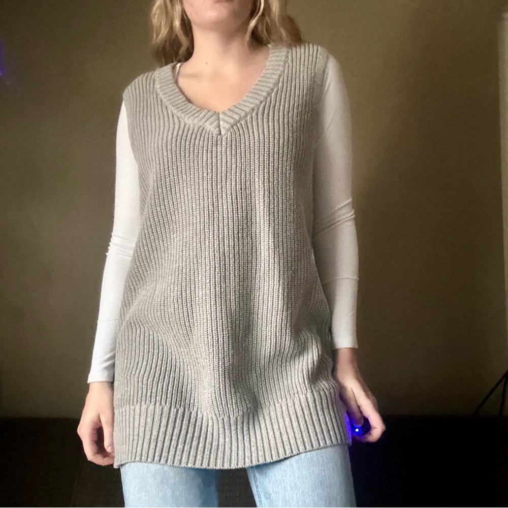 Be Cool Oversized Gray Chunky Knit Sweater Vest Size S/M